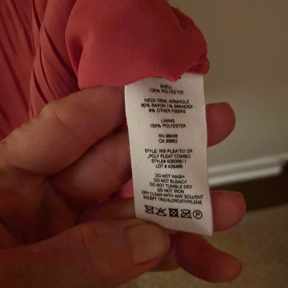 Dress by THEORY LIKE NEW- Only worn twice. Pink sleeveless summer dress - Picture 8 of 9